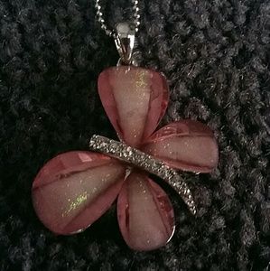 NWOT purple butterfly necklace